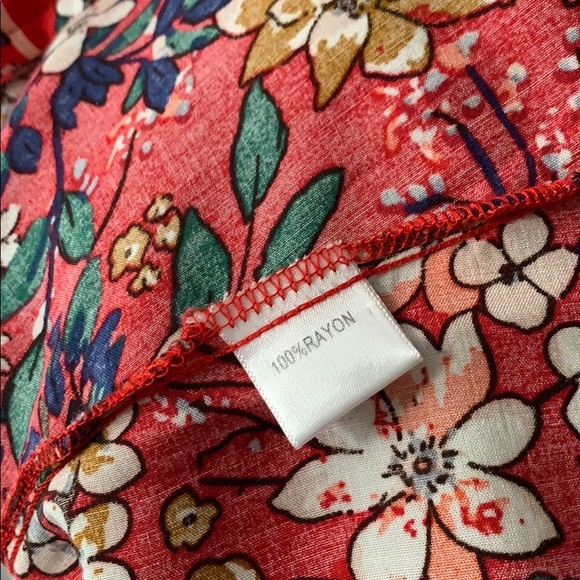 ✨🌺🌸NEW🌸🌺✨ Red Floral Hi-Low Boho Dress - Picture 6 of 7